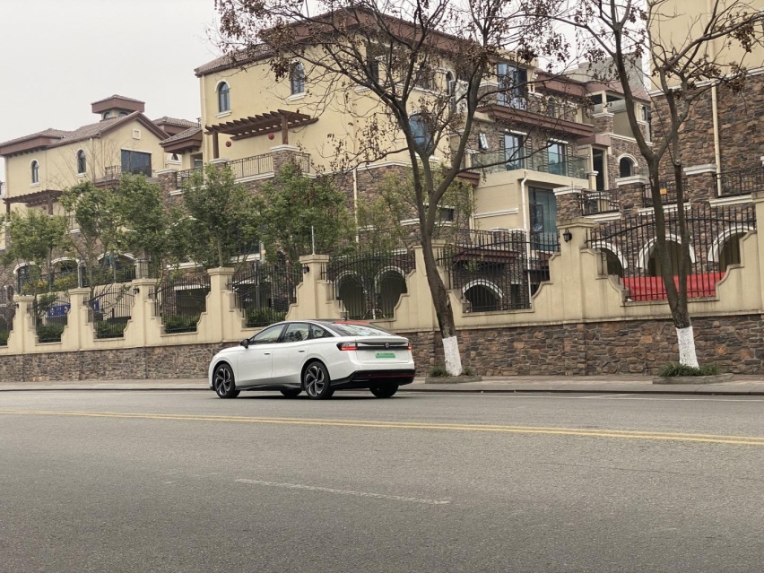 22.7777万起，一汽-大众纯电旗舰ID.7 VIZZION怎么样?
