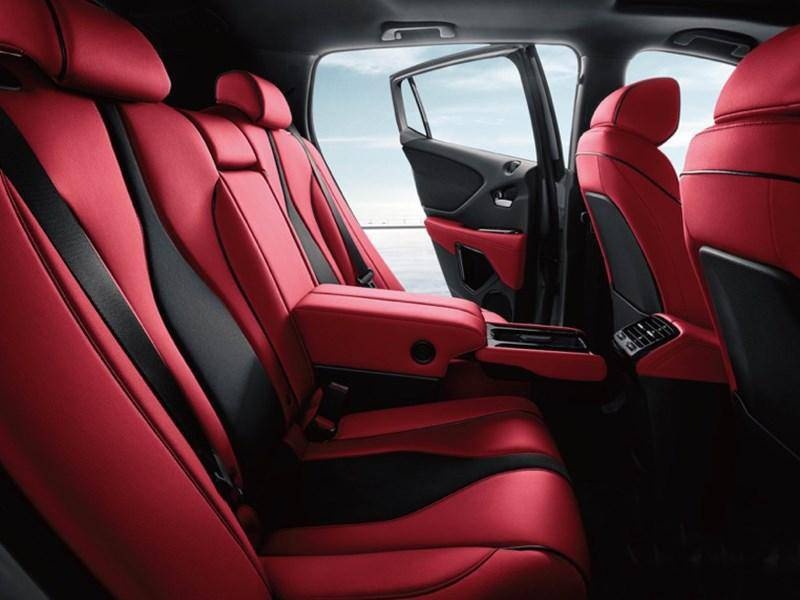 autohomecar__ChsEfl7ZnxqAf4I1AAE2dgY6V5Y085.jpg