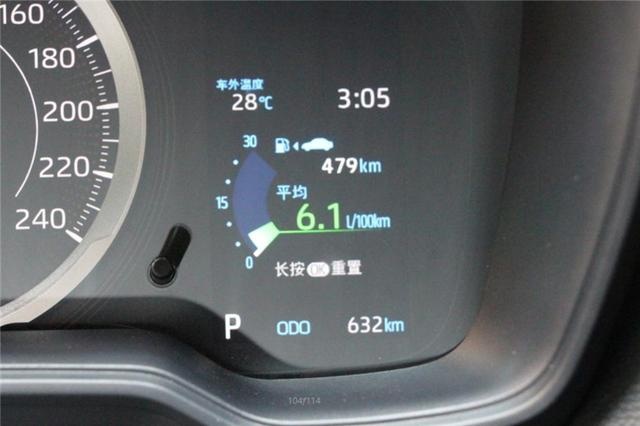长测全新雷凌：实测油耗6.1升，同级唯一的多连杆有点舒服