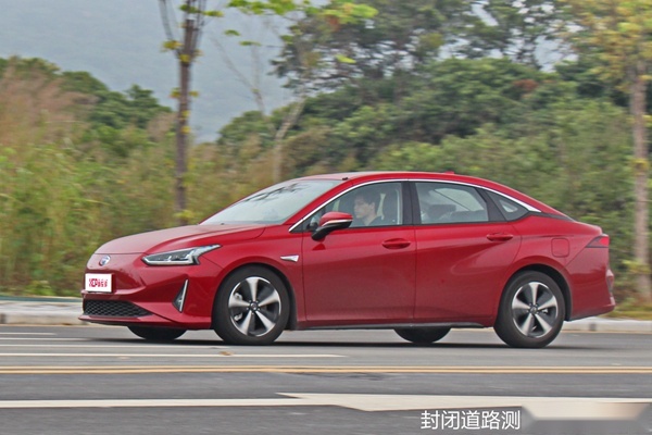 广汽丰田iA5长测（5）：主打家用的电车，有资格谈性能？