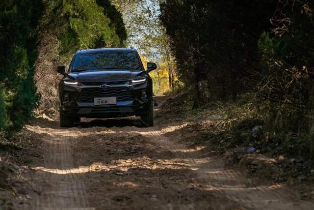 中大型7座SUV，要性能强的，雪佛兰开拓者怎么样？
