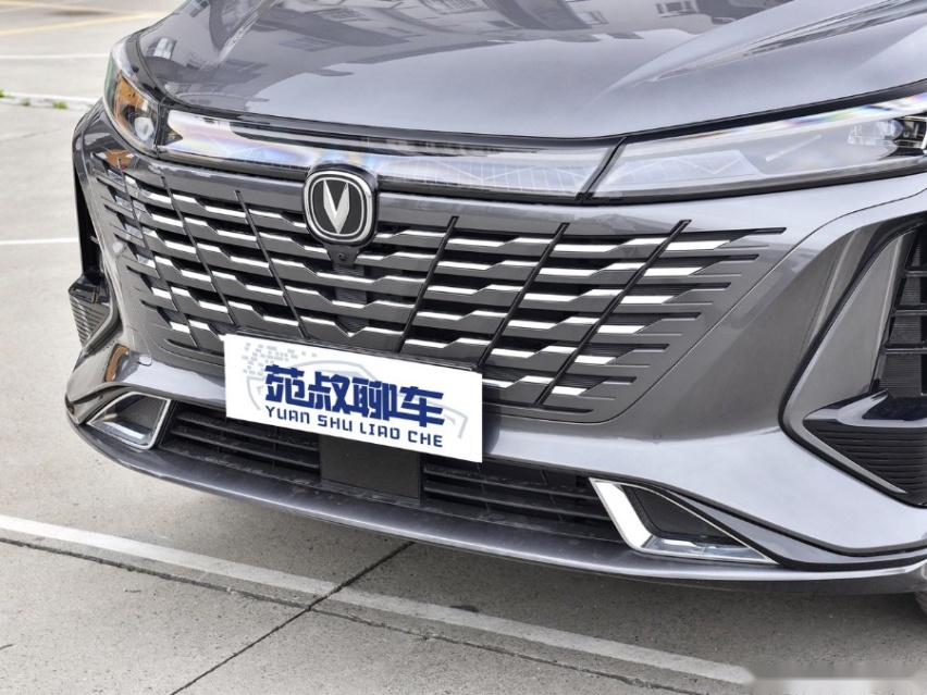 为什么它能在SUV销量榜保持前列，聊第三代长安CS75PLUS
