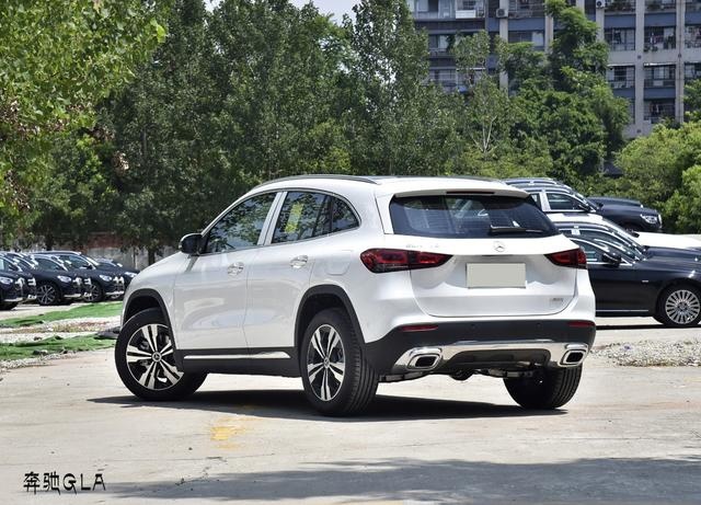 年轻人的首台豪华SUV，奥迪Q3和奔驰GLA，究竟该如何选择