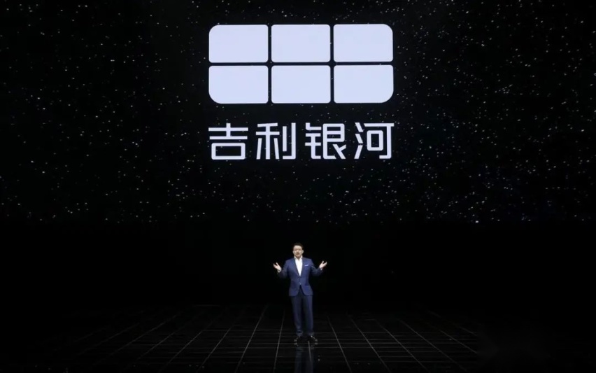 吉利又多一个新品牌了，今年就有3台车上市，明摆着冲比亚迪来的