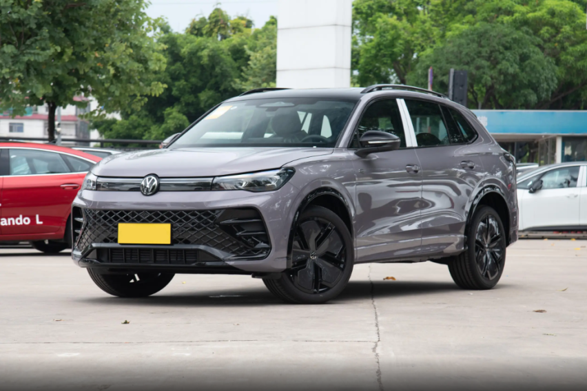 同为中型SUV，第五代胜达与大众途观L，谁更值得买？