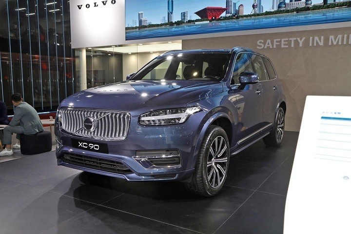 xc90大改款谍照图片