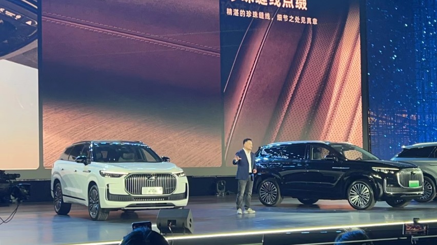 “新公路之王”2025款瑞虎9油电双车上市，15.29万元起售