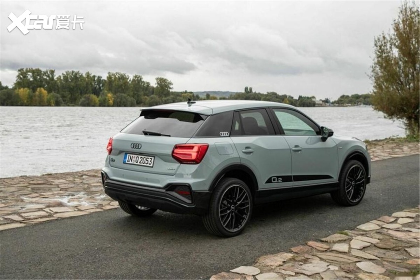 奥迪suv小钢炮,q2/sq2官图发布,内外设计都有更新-爱卡汽车爱咖号