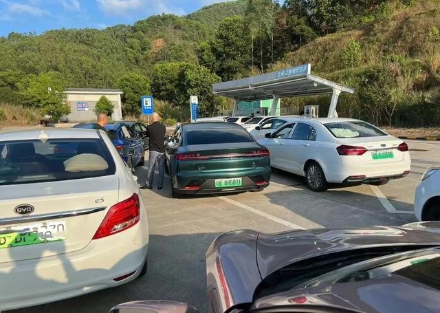 只许纯电车充电 这样做合理吗？
