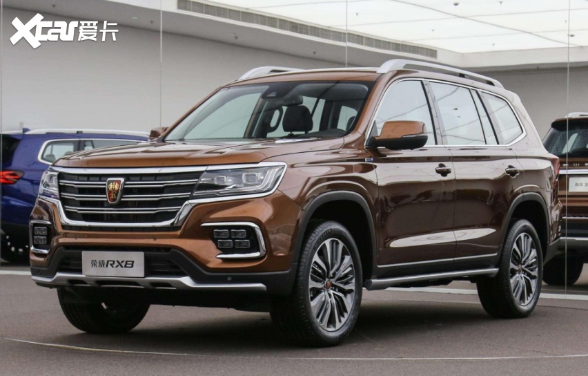 说起荣威rx8,作为自主品牌中少有的非承载式车身中大型suv,这款车最大