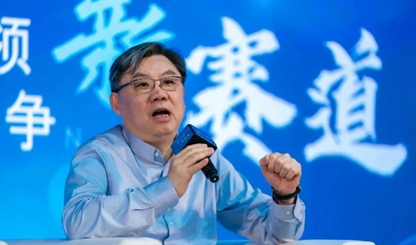 上汽打脸了吧?曾说要“灵魂”不和华为合作,如今却和OPPO好上了