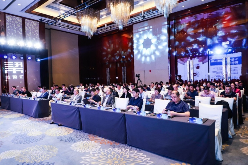 巨变之下每一位“先行者”都值得被记录——2020寰球汽车论坛