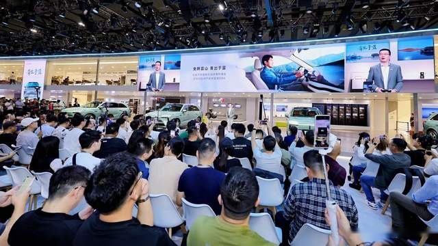 刘京说车丨全场景NOA全国开城 长城汽车携全新蓝山闪耀广州车展