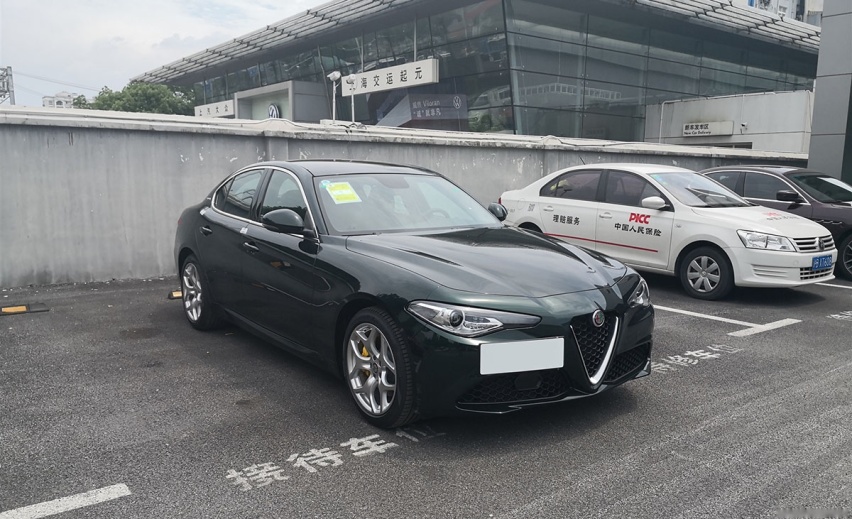 增配置，增漆色，Giulia/Stelvio限量版上市