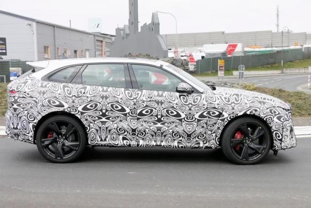 AMG GT73、F-PACE SVR……今天的谍影车有点烈