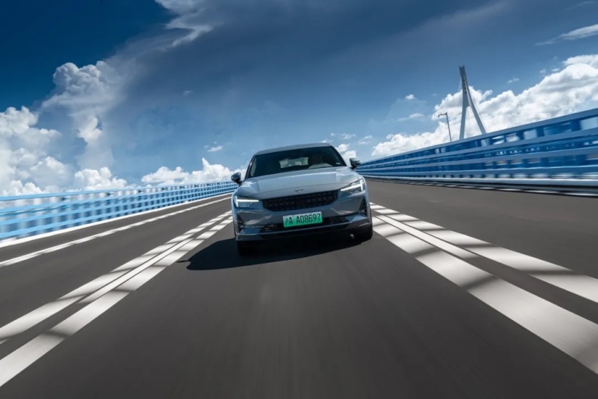 「导购」既然25万能拿下的Polestar 2，那还考虑什么？