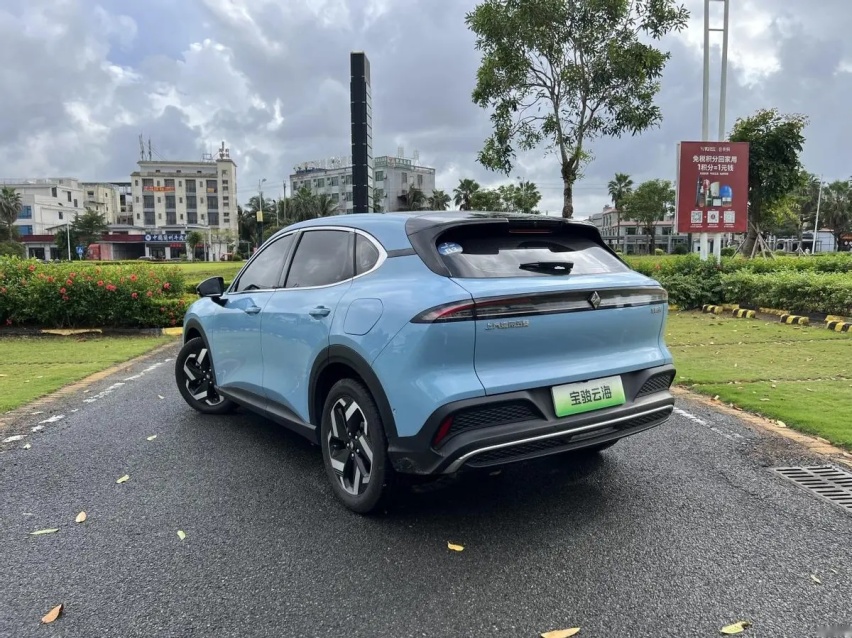试驾宝骏云海插混版：除了10.98万的先享价，还能凭什么竞争销冠