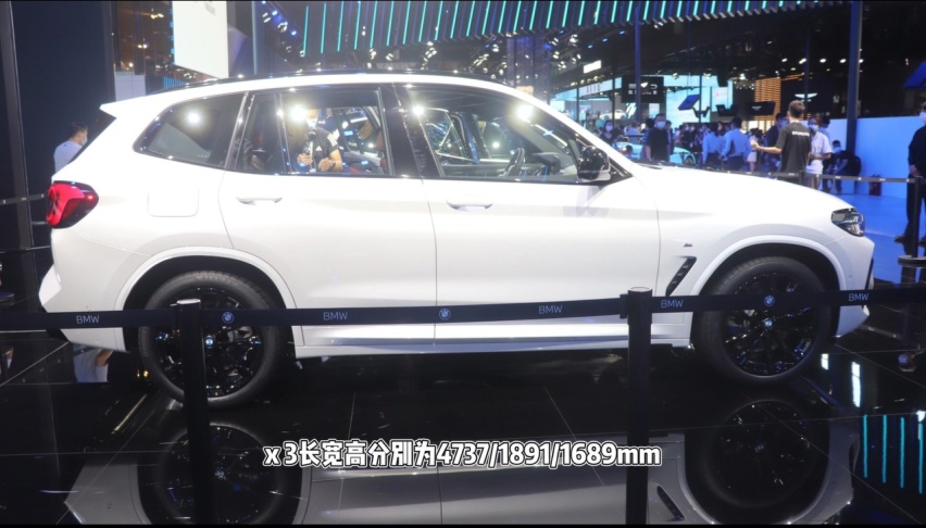 宝马中期改款X3的立体尾灯和更大的双肾中网 你爱吗？