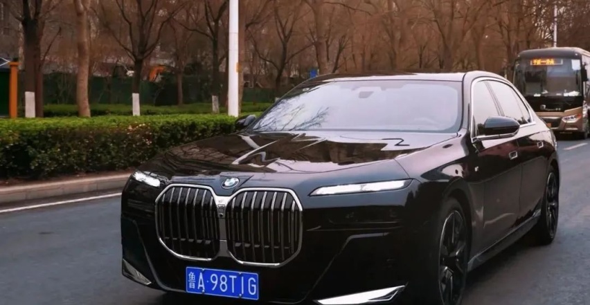 全新BMW 7系-恢弘之姿，颠覆想象