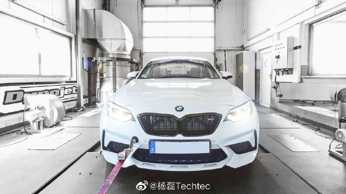 宝马M2C德国Techtec新版刷电脑刷ECU改装电脑