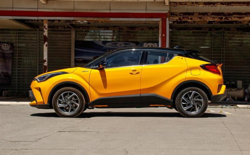 2022款广汽丰田C-HR，日系经典车型再升级！
