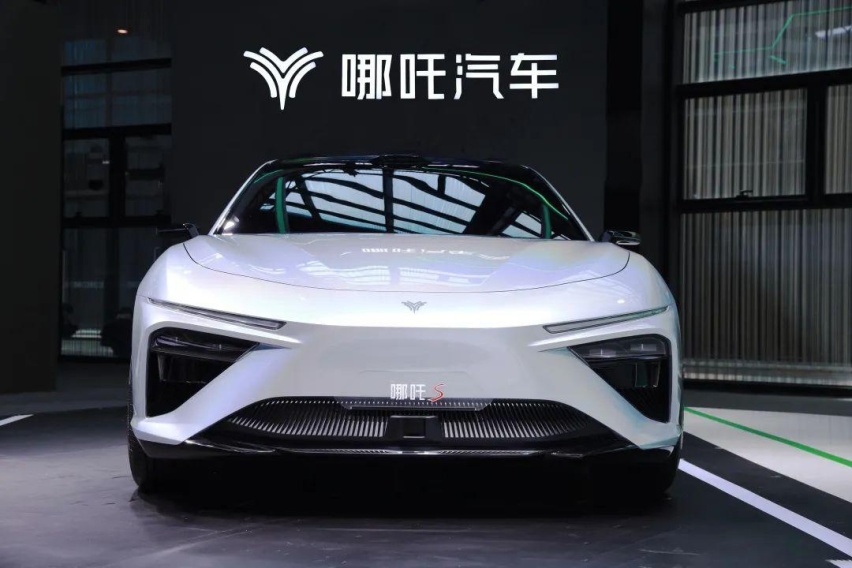 不想买燃油车，这四款20万级高品质轿车，改变你对电动车的偏见