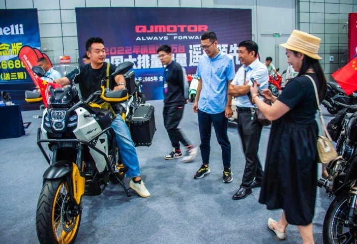卉眼识车|安徽车展第三天 国庆邂逅车展 打卡合肥国际会展中心