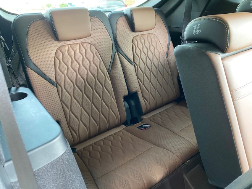7座SUV/油耗低，适合家庭消费者，试比亚迪唐 DM-i