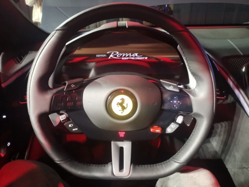 最别致的“法拉利”，聊聊Ferrari Roma Spider