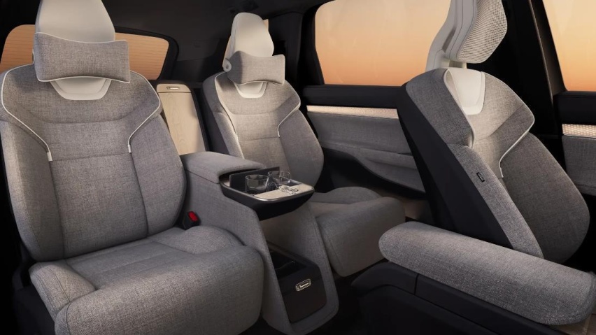 解读沃尔沃EX90纯电SUV，比XC90更坚固，扭矩达910Nm