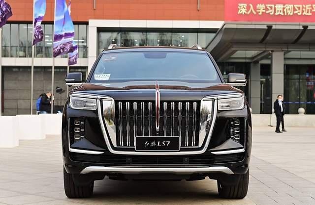 红旗3大新车曝光，“小号H9”配C级内饰，旗舰SUV搭载最弱4.0T？