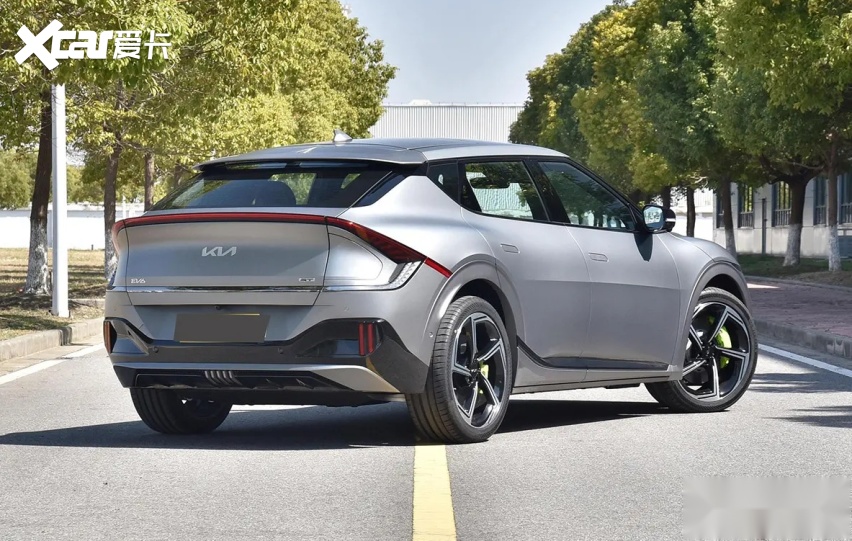 电动小钢炮？起亚进口EV6开启盲订，加速比Model Y 高性能版还快