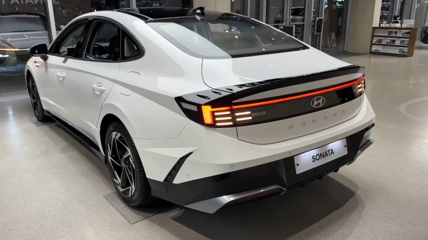誓做高性价比合资B级车，13.98万起售的新款索纳塔有多少惊喜？