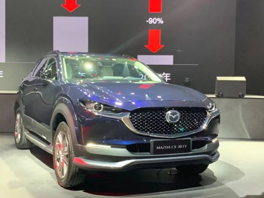 黑化CX-5只是前菜，CX-30 EV才是主菜