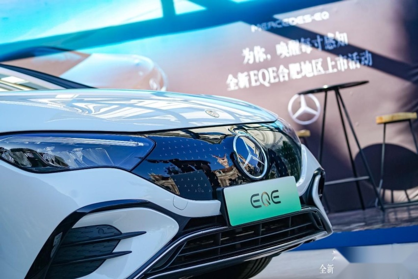 ​梅赛德斯-奔驰EVA纯电平台首款正向研发国产车型全新EQE上市