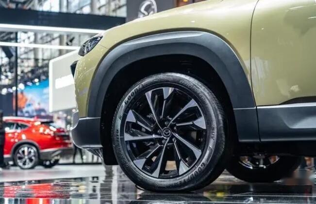 全新马自达CX-50，2.jpg