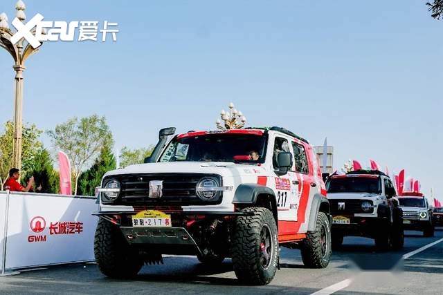 2025敦耐赛开启，魏建军亲驾哈弗H9柴油版率队出征T2组