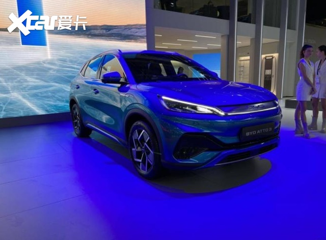 中国车企垄断巴黎车展新能源车领域，马克龙呼吁：欧洲觉醒！