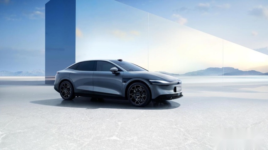 价格和Model 3比，性能和Model Y比，极氪007新王当立！