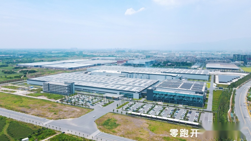 2025年8款新车、80万台年销量，零跑发布2.0战略计划