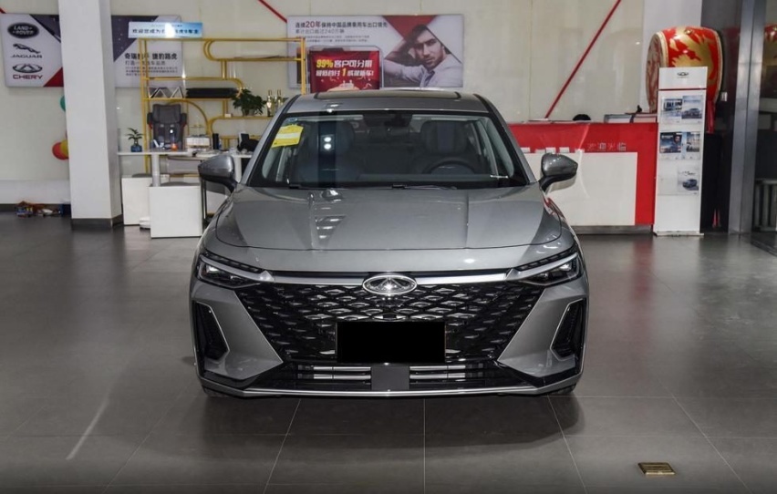指导价降至9.99万，奇瑞艾瑞泽8还值得入手吗？