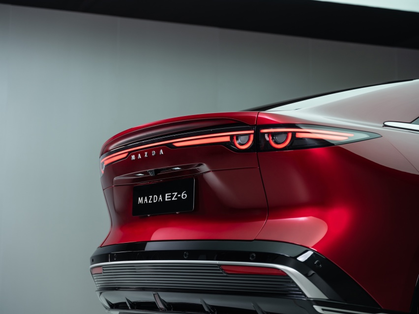 经典和现代的绝美融合体，MAZDA EZ-6一眼怦然心动