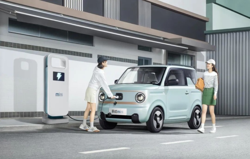 它已上市！售价3.99万元起，快充加持的微型电车，能成为爆款吗？