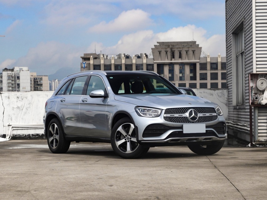 豪华品牌间的对决，奔驰GLC、凯迪拉克XT5和奥迪Q5L