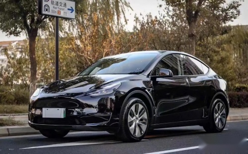 试驾小鹏G9和特斯拉Model Y，有一说一国产真香