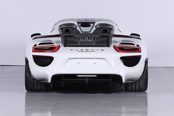 保时捷918 Spyder实车 简洁大气的设计