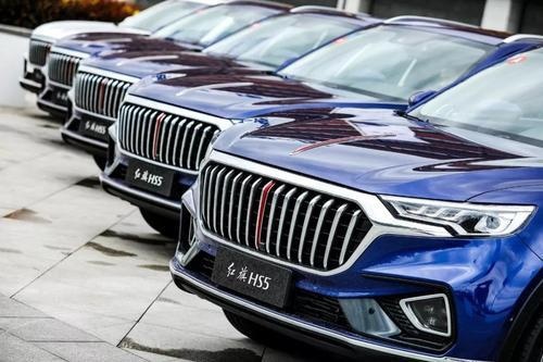 自主VS合资，红旗HS5、RAV4荣放、本田CR-V怎么选？