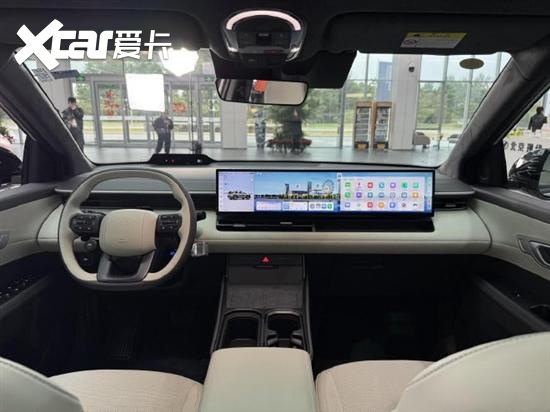 预售价13万起 北京现代EO 羿欧亮相