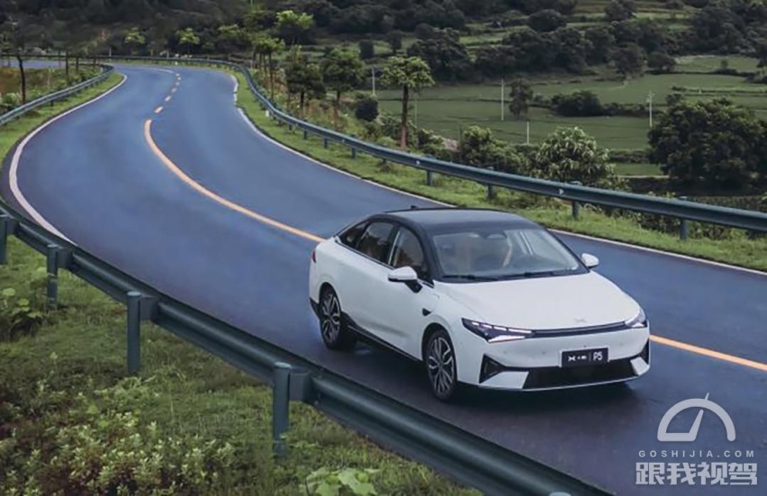 未来汽车“代言人”花落谁家？小鹏P5实力PK特斯拉毛豆3
