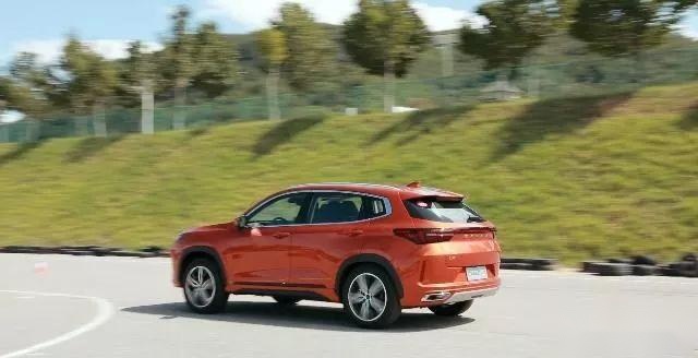硬核实力直面合资SUV，EXEED星途LX上市，黑科技加持领先同级
